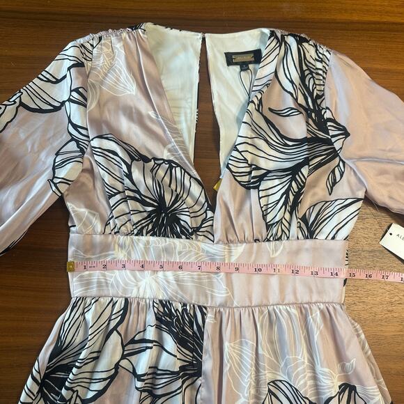 Alexia Admor Blush Pink Satin Floral Bell Sleeve Maxi Dress, Size Small NWT - Picture 7 of 10